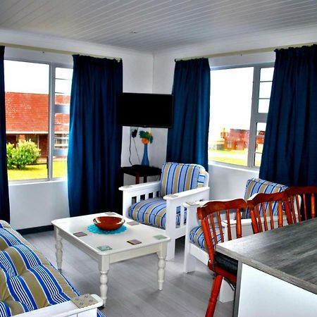 Whale Watch Accommodation De Kelders Esterno foto