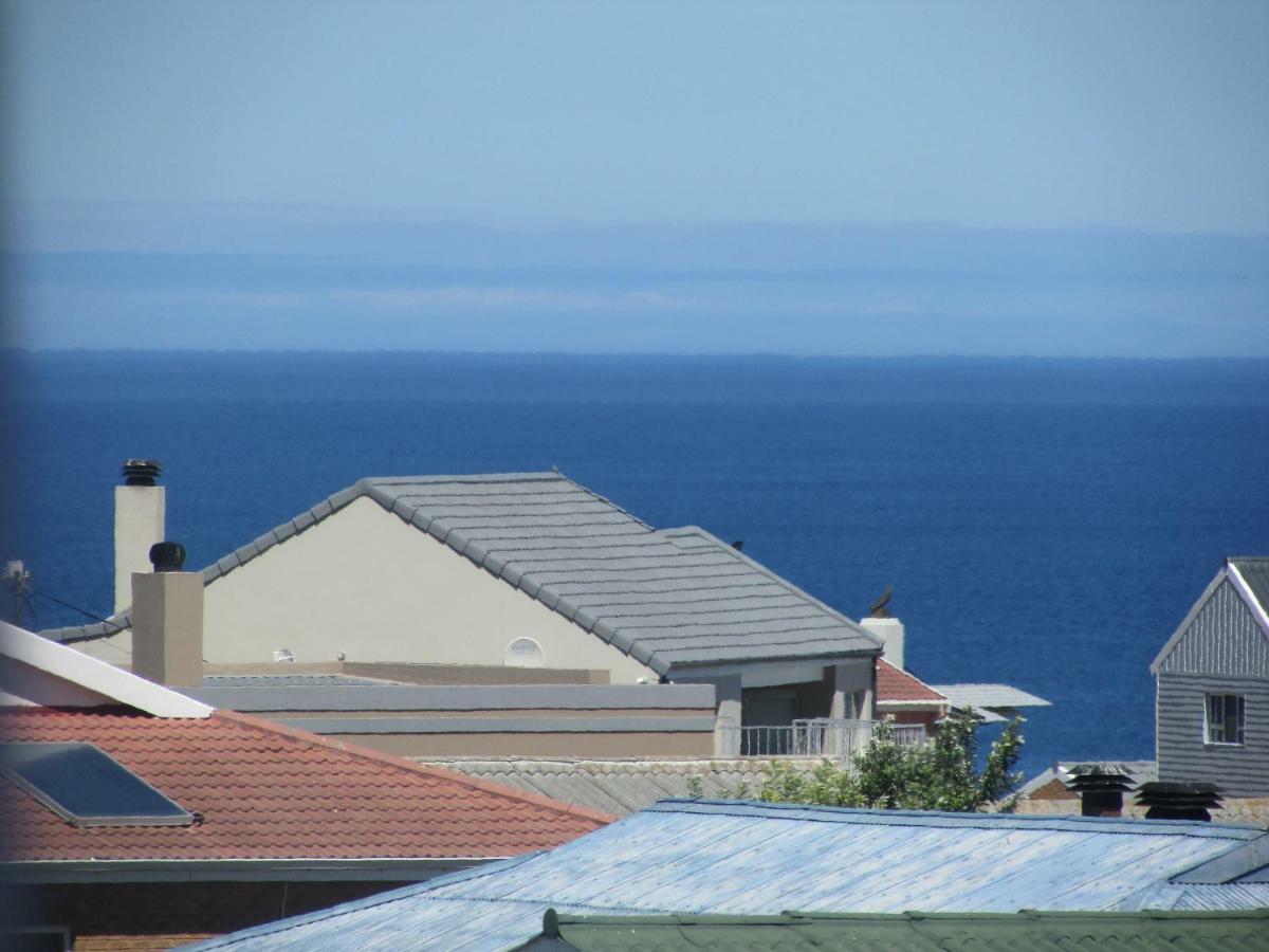 Whale Watch Accommodation De Kelders Esterno foto