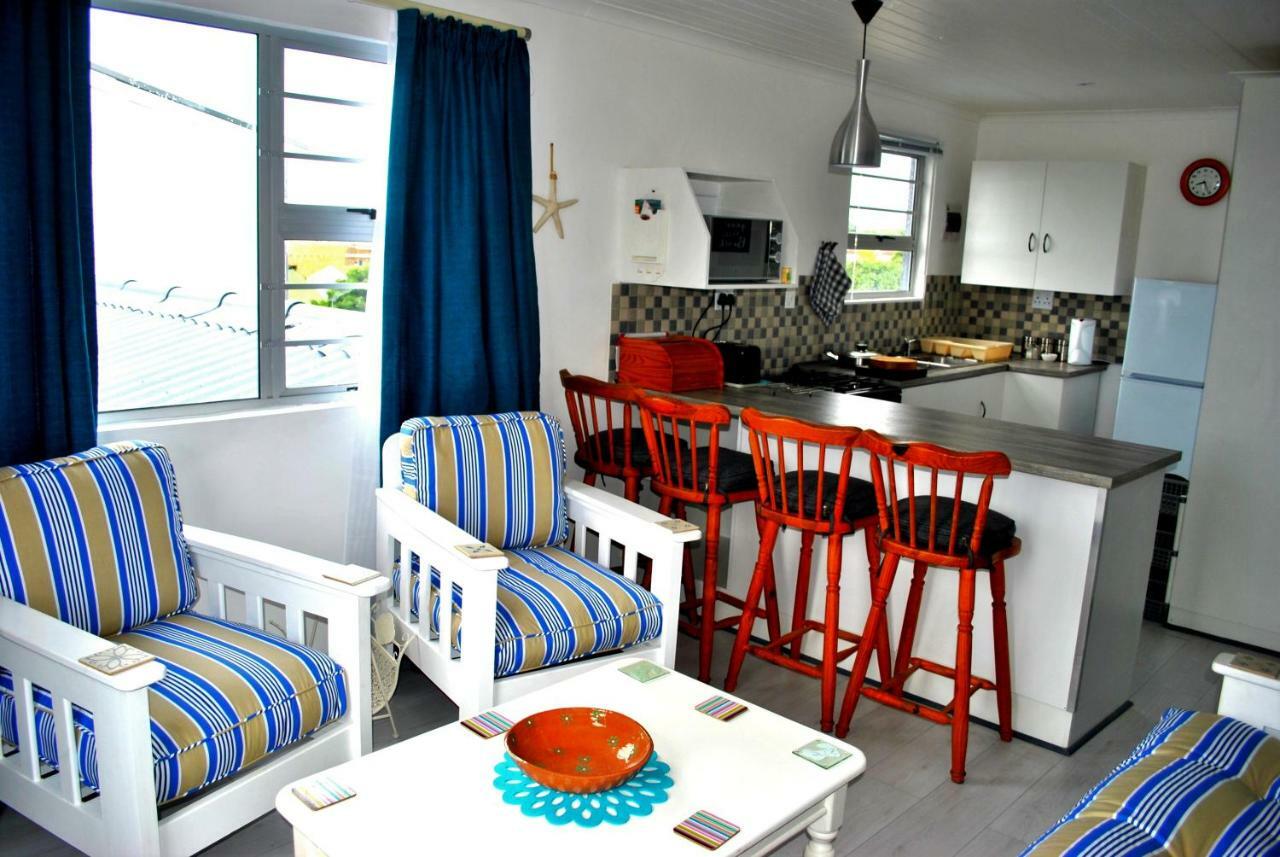 Whale Watch Accommodation De Kelders Esterno foto