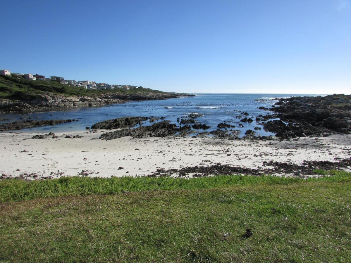 Whale Watch Accommodation De Kelders Esterno foto